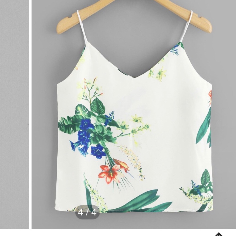 NWOT Flower print tank top